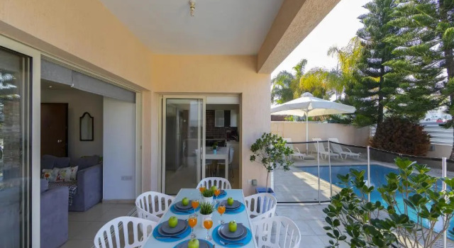 Villa Villa Michelle 2