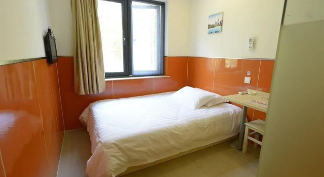99 Inn Shanghai Tibet North Road, Varaa Hotelli Zhabei 