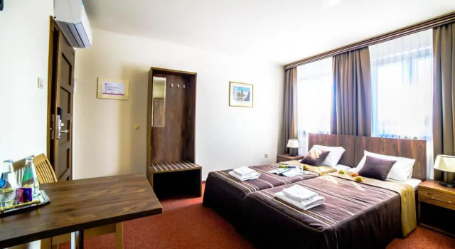 Pokoje Gościnne na Szlaku Jabłkowym, Buchen Sie Hotel Sandomierz Heiligkreuz