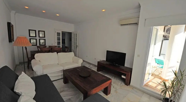 Апартаменты с 3 комнатами с балконом и с видом на море Apartamento Callejón del Blanco