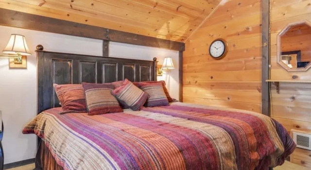 Cluster 19 2 Br condo by RedAwning, Prenota Hotel Sunriver 