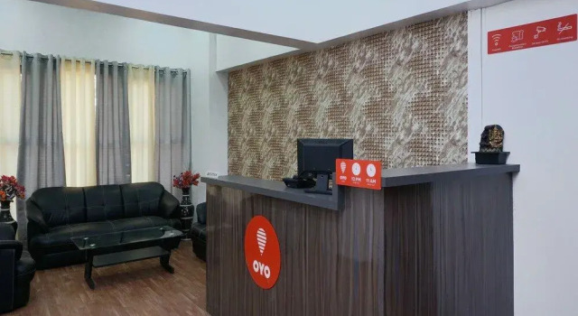 OYO 24161 Hotel Centre Point, Забронировать Отель Отели штата Махараштры 3 звезды, 3*