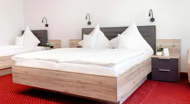 Трёхместный номер Standard Hotel Die Post Meerfeld