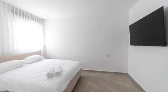 O&O - 2 BR Stylish & Modern Apartment, Prenota Appartamento Bat Yam Tel Aviv Distretto