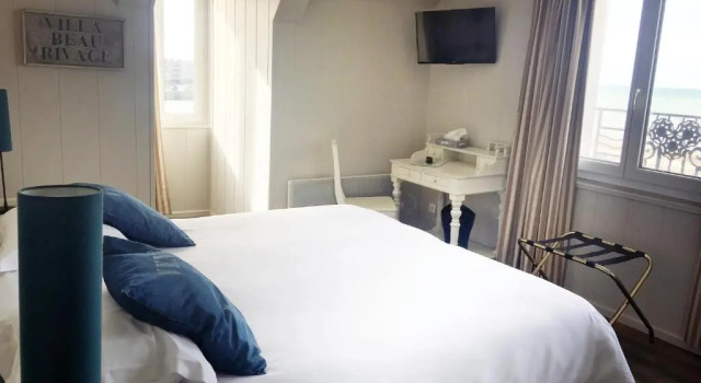 Двухместный номер Superior The Originals Boutique, Hôtel La Villa Marine, Le Tréport