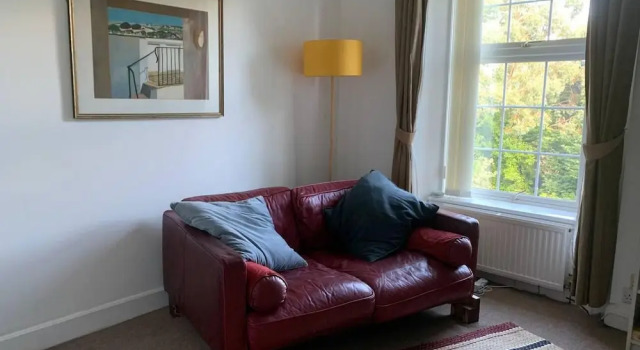Cedarbank's - The Little Art House - dog Friendly
