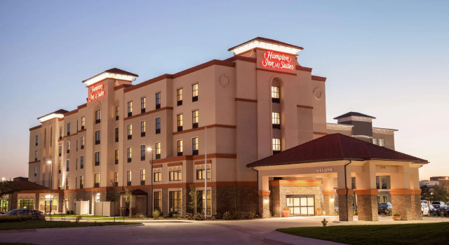 Номер Premium Hampton Inn & Suites West Des Moines Mill Civic