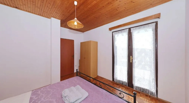 Apartments Saphron Beach, Đặt Căn hộ Mrljane Pasman Island