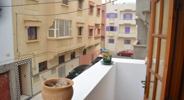 Charming Apartment for Rent in Essaouira, Забронировать Апартаменты/квартира Отели Марракеш-Тенсифт-Эль-Хауз с парковкой, Парковка