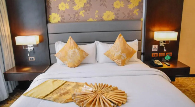 Полулюкс Marcian Garden Hotel