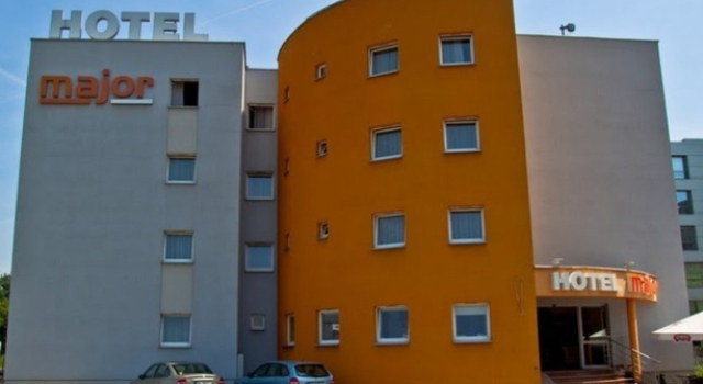 Major Hotel, Boek Hotel Hotels in Klein-Polen met parkeren, Parkeren