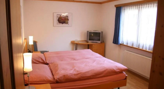 Cresta Hotel