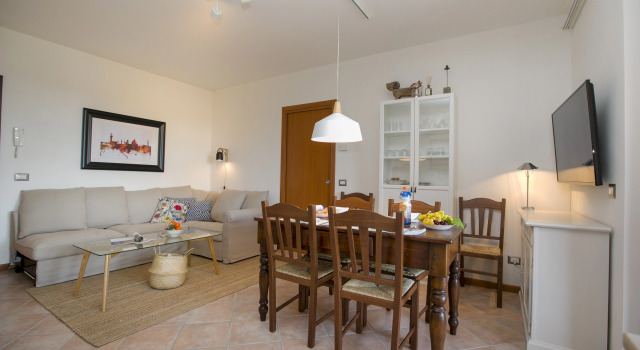 Casa Valtenesi, Забронировать Апартаменты/квартира Апартаменты Польпенацце-дель-Гарды, Апартаменты/квартира