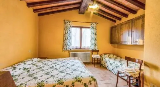 Borgo Struginati, Buchen Sie Hotel Monte Castello di Vibio Umbrien