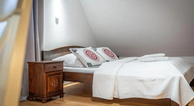 Willa Cicha Woda III, Book Hotel Hotels in Tatras with Parking, Parking