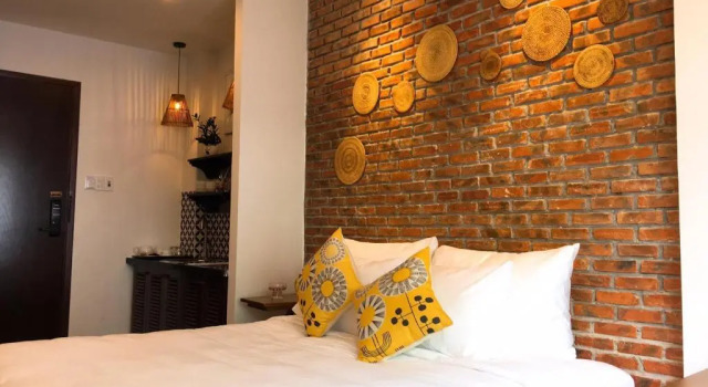 Студия с балконом Banana Flower Homestay