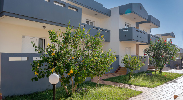Anthoula Village Hotel