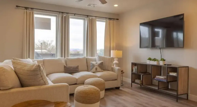 Апартаменты Luxury с 5 комнатами Town Center 2302 Elite Retreat at Coral Canyon