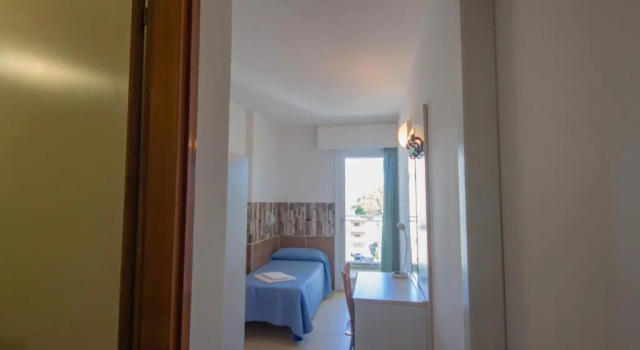 Одноместный номер Standard с балконом Hotel Ambra