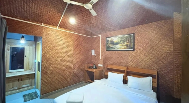 Monsoon Retreats by DAAN