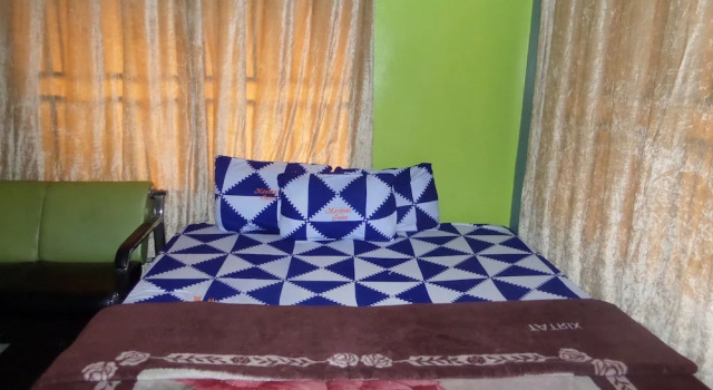 Camera Royal Maximus Suites