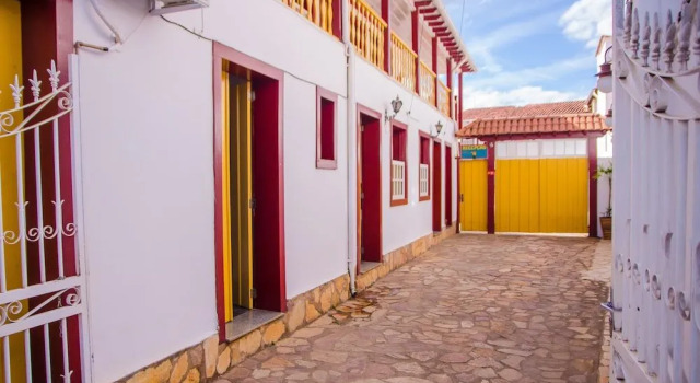 Pousada Tesouro de Minas - Centro Histórico, Забронировать Гостевой дом Гостевые дома Тирадентис, рядом с Gymnasium, недорого, Гостевой дом