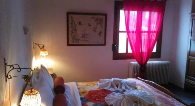 Guesthouse Rousis, Book Hotel Zagora 