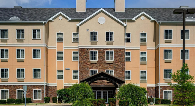 Люкс с 2 комнатами Staybridge Suites Rockford by IHG