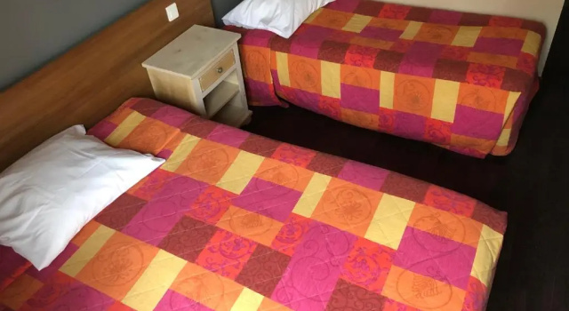 Трёхместная студия Hôtel Résidence Champerret