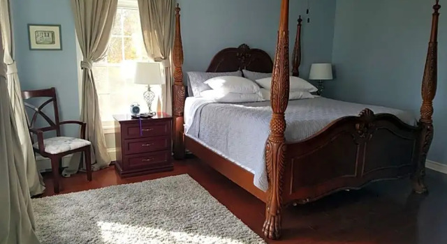 20 Acre Woods Bed and Breakfast, Rezervovat Hotel Hotely v Nové Skotsko s parkováním, Parkování