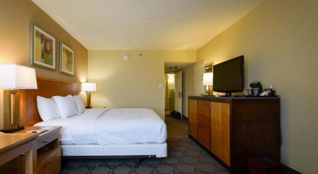 Двухместный номер Wyndham Columbus