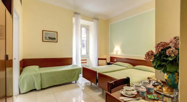 Трёхместный номер Hotel Igea