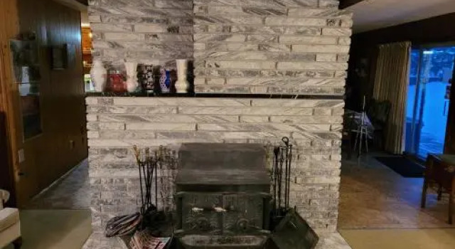 Bowering Lodge, Rezervovat Hotel Thornbury 