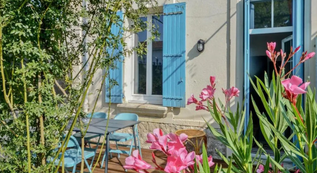 Коттедж Charming house with terrace and garden in Avignon - Welkeys