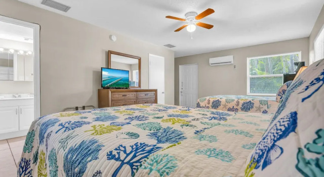 Четырёхместный номер Standard с видом на сад Coconut Cay Resort