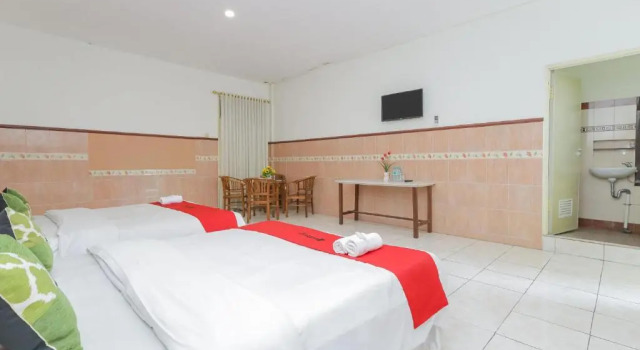 Habitación Estándar RedDoorz Syariah at Mojosari