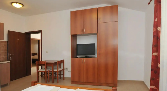 Apartments Bracanovic