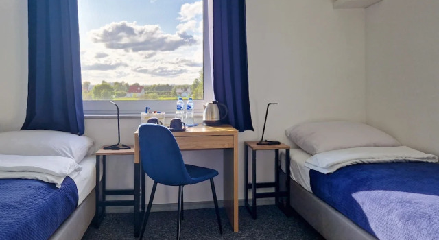 Mile Gdansk Airport, Varaa Hotelli Hotellit Pommeri pysäköinnillä, Pysäköinti