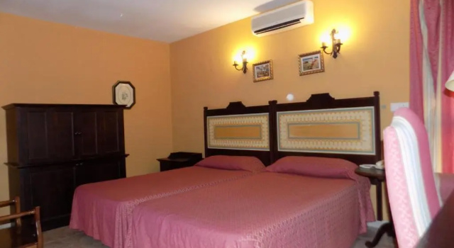 Трёхместный номер Standard Hotel La Barca