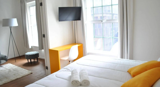 CLH Suites Santiago