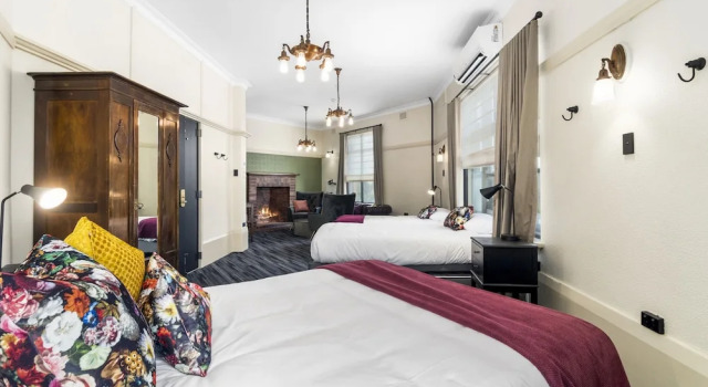 Hotel Queanbeyan Canberra, Prenota Hotel Queanbeyan New South Wales