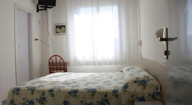 Hotel Mirò Rimini, Забронировать Отель Мирамаре Римини