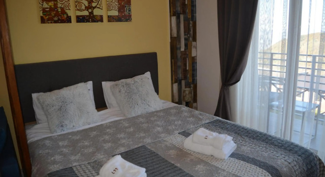 Lola apartman Milmari & Residence Hill, Buchen Sie Ferienwohnung Kopaonik 