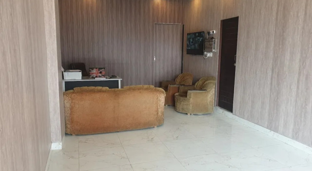 Laksita Manor Home Stay, Rezervovat Hotel Mussoorie Uttarakhand