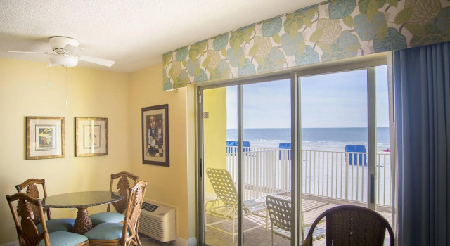 Номер Standard рядом с пляжем Sandpiper Gulf Resort