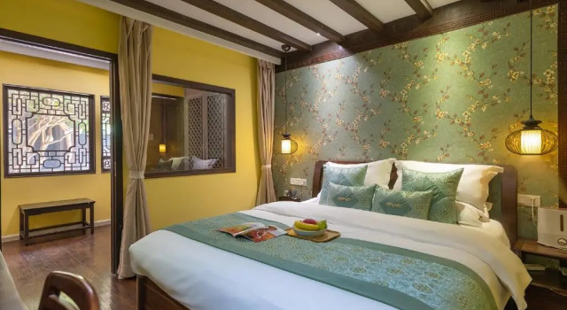 Люкс Lijiang Gui Yuan Tian Ju Guesthouse