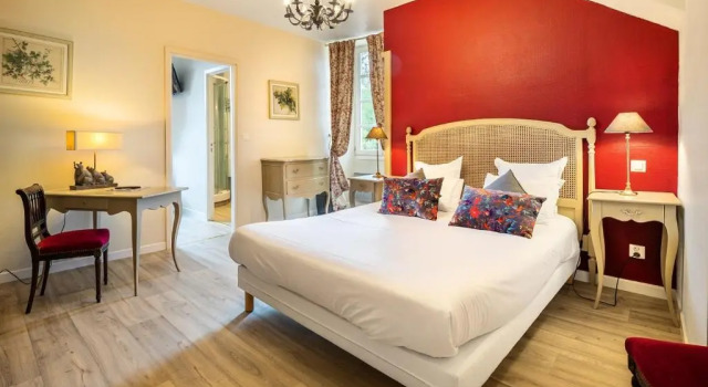 Семейный номер Standard Hôtel La Couleuvrine Sarlat Centre Ville