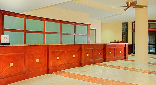 The Singer Oceanfront Resort, Curio Collection by Hilton, Забронировать Курортный отель Отели Palm Beach County 4 звезды, 4*