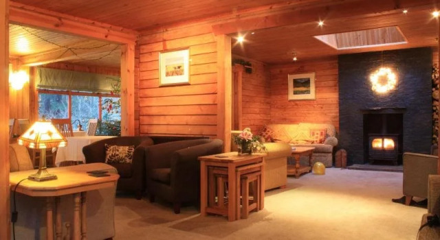 Old Pines Hotel And Restaurant, Buchen Sie Hotel Hotels in Schottland mit Parkplatz, Parkplätze