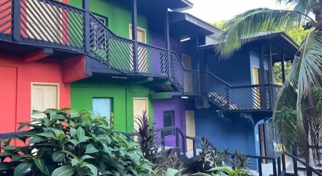 Люкс Comfort Roatan Airport Boutique Resort